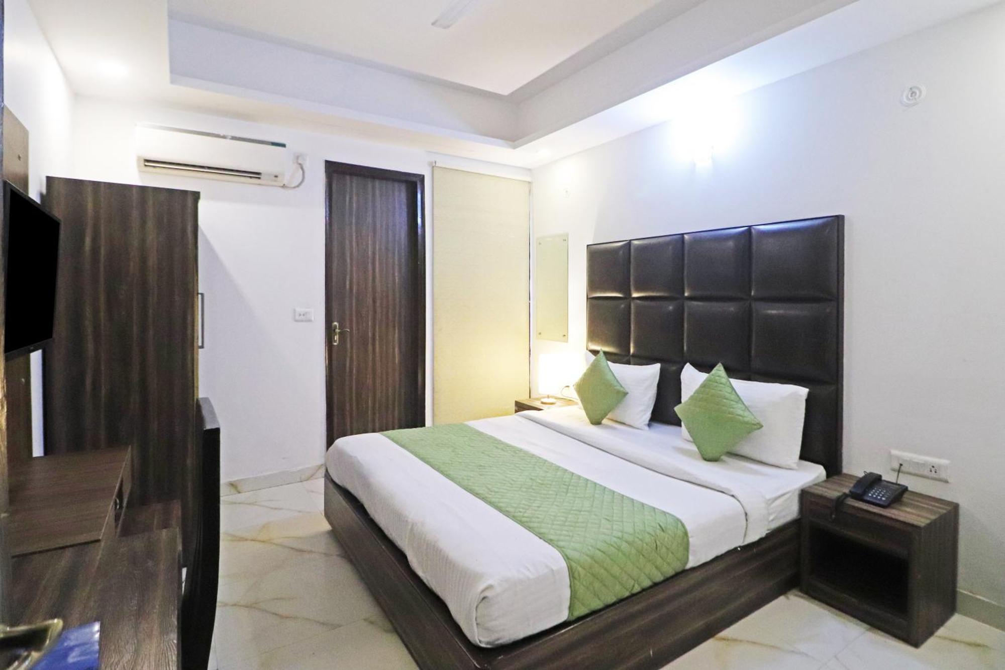 Mayda Prime Near Delhi Airport Hotel 3*