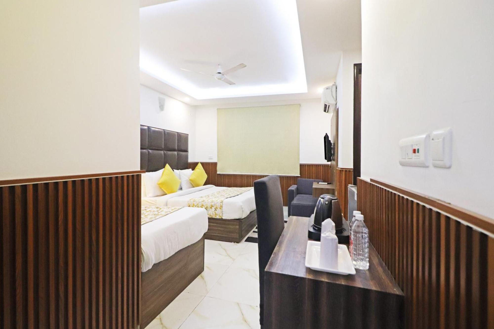 Mayda Prime Near Delhi Airport Hotel 3*