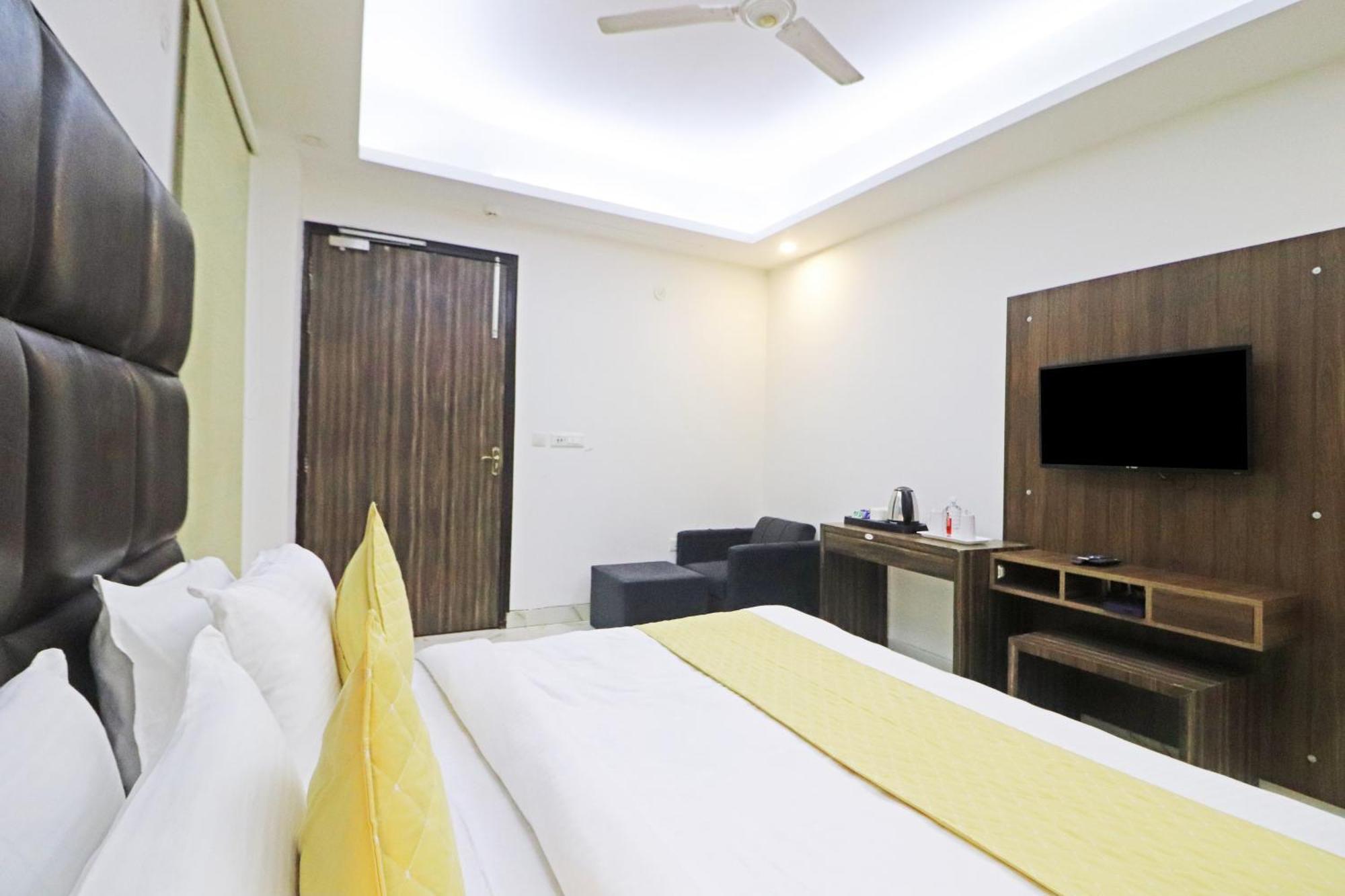 Hotel Mayda Prime Near Delhi Airport New Delhi
