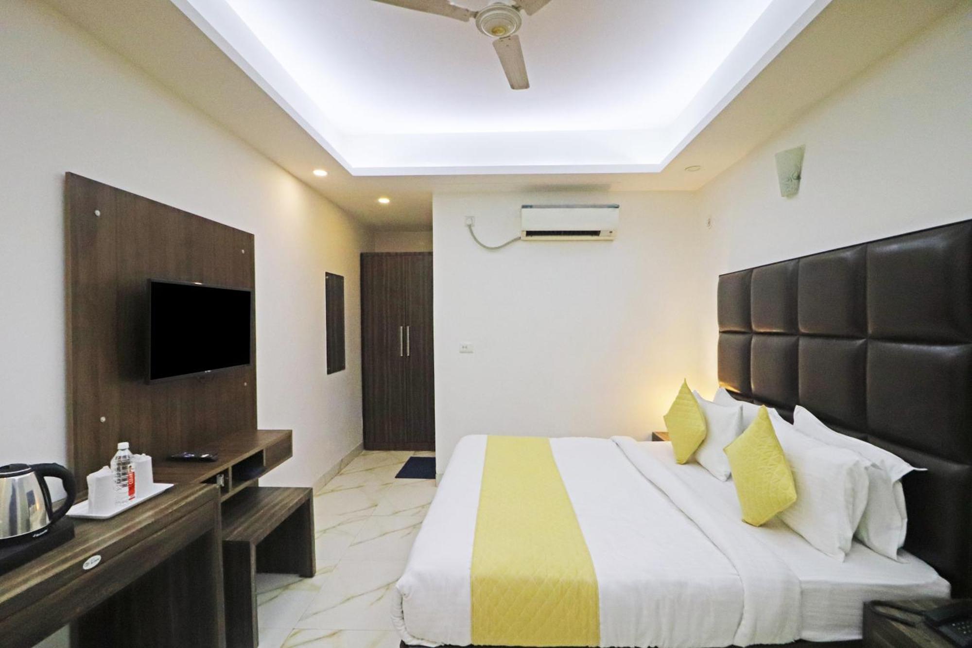 Mayda Prime Near Delhi Airport 3*