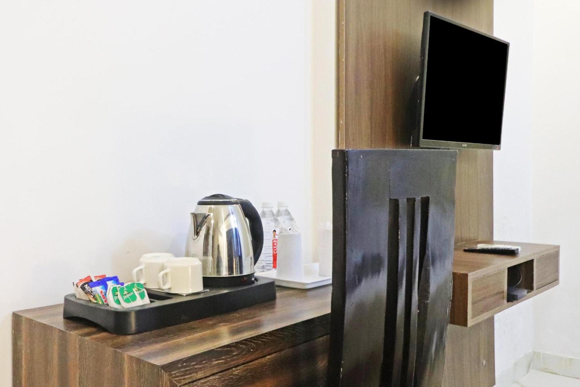 Mayda Prime Near Delhi Airport Hotel