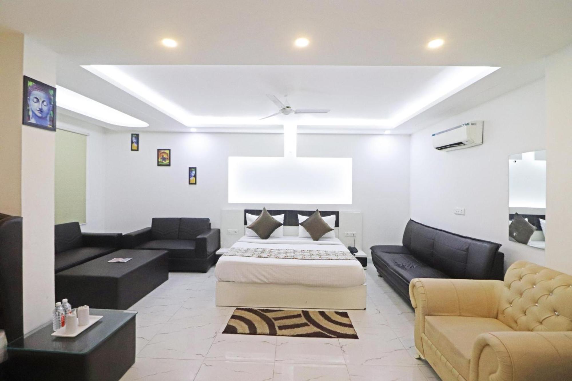 Mayda Prime Near Delhi Airport 3*