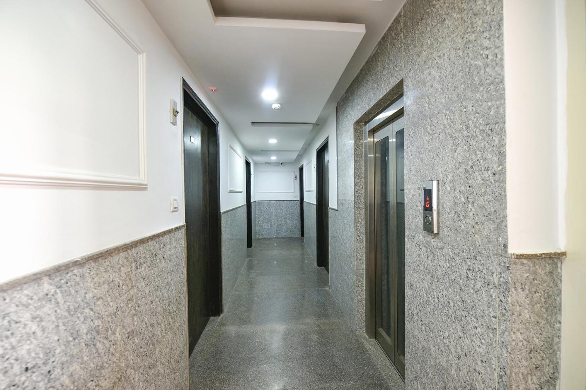 Fabhotel Belwood Near Igi Airport Hotel 4*