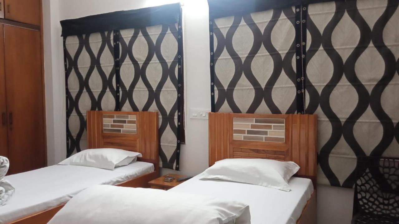 Homestay Sofia Residency *