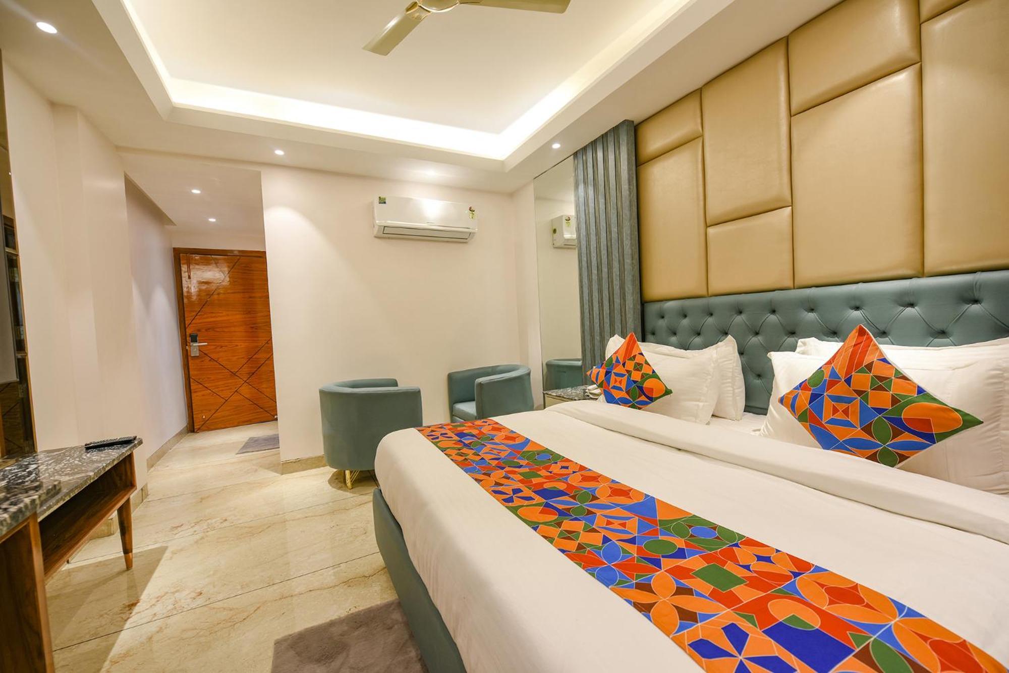 Fabhotel Prime Dev Palace 3*