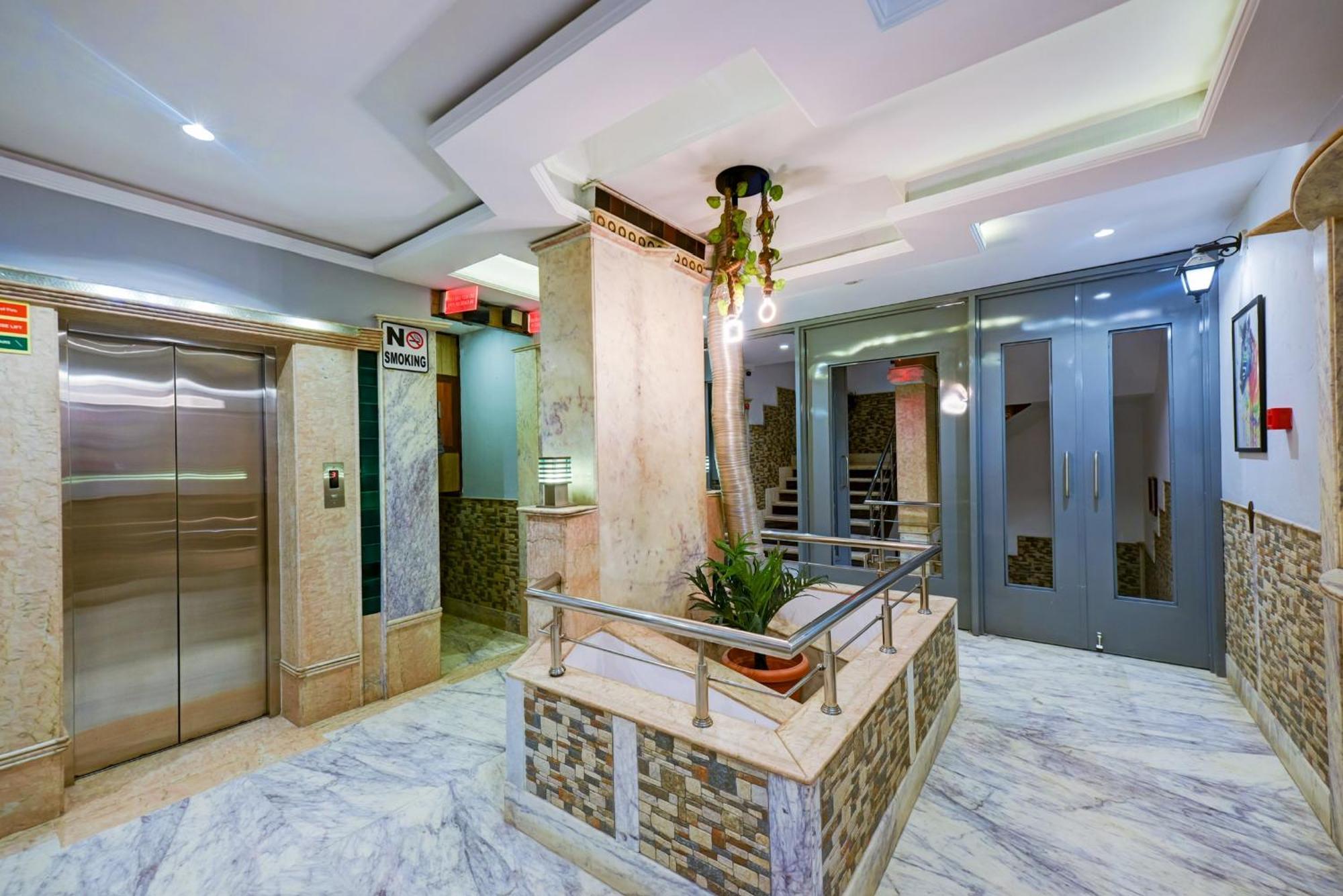 Hotel The Natraj Yes Please -new Delhi