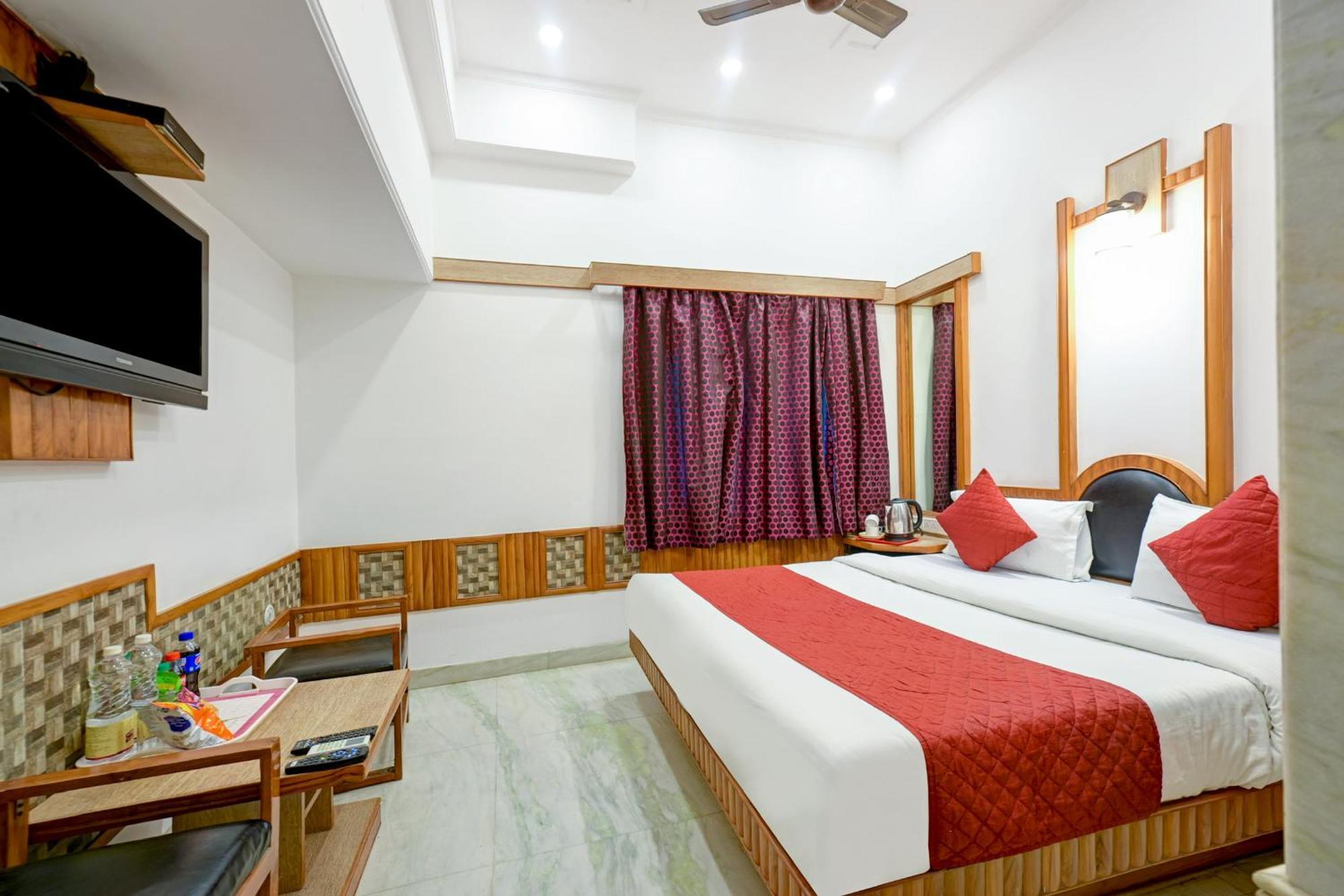 The Natraj Yes Please -new Delhi