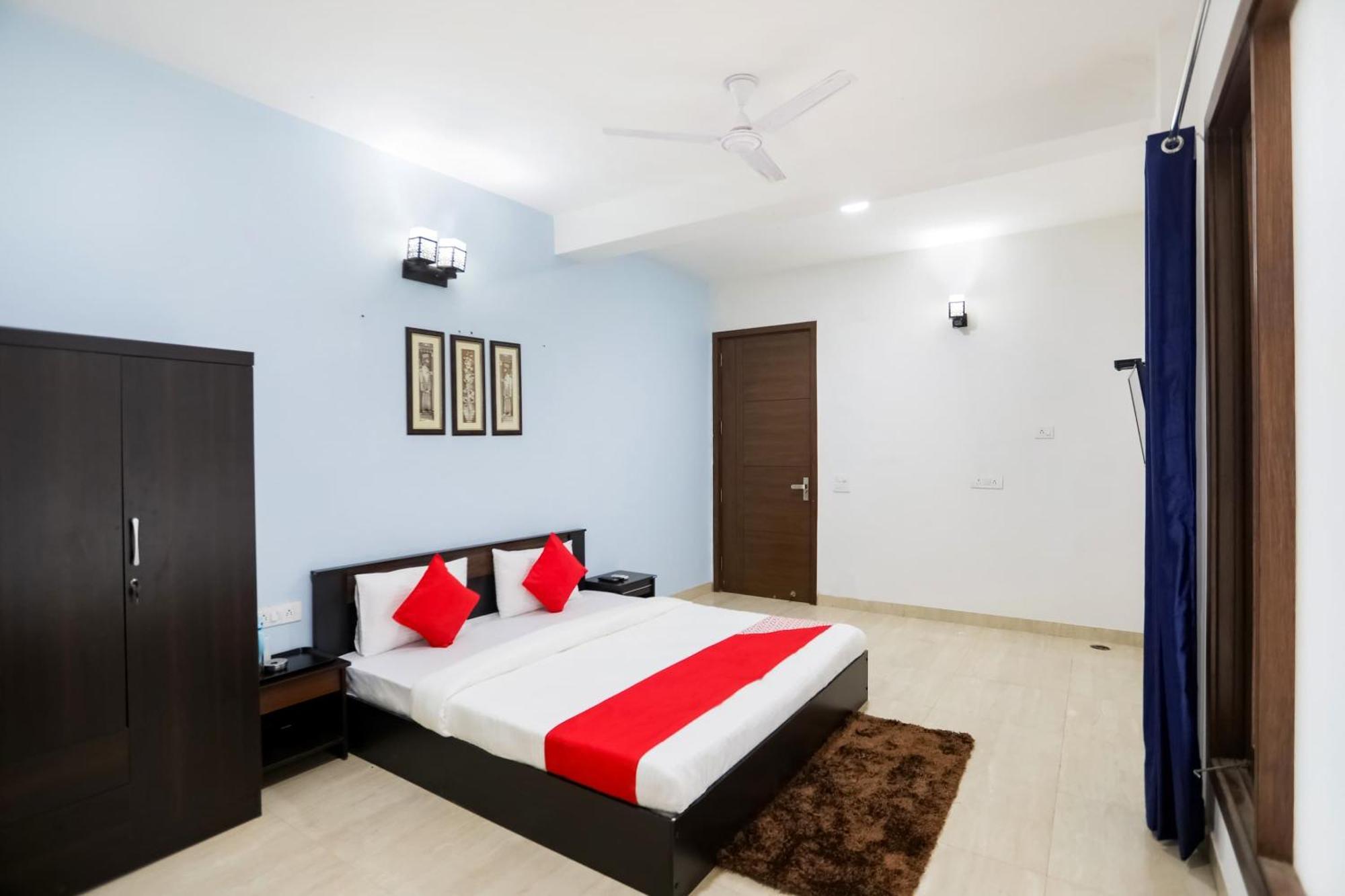 Oyo Flagship Good Vibe Hotel 3*