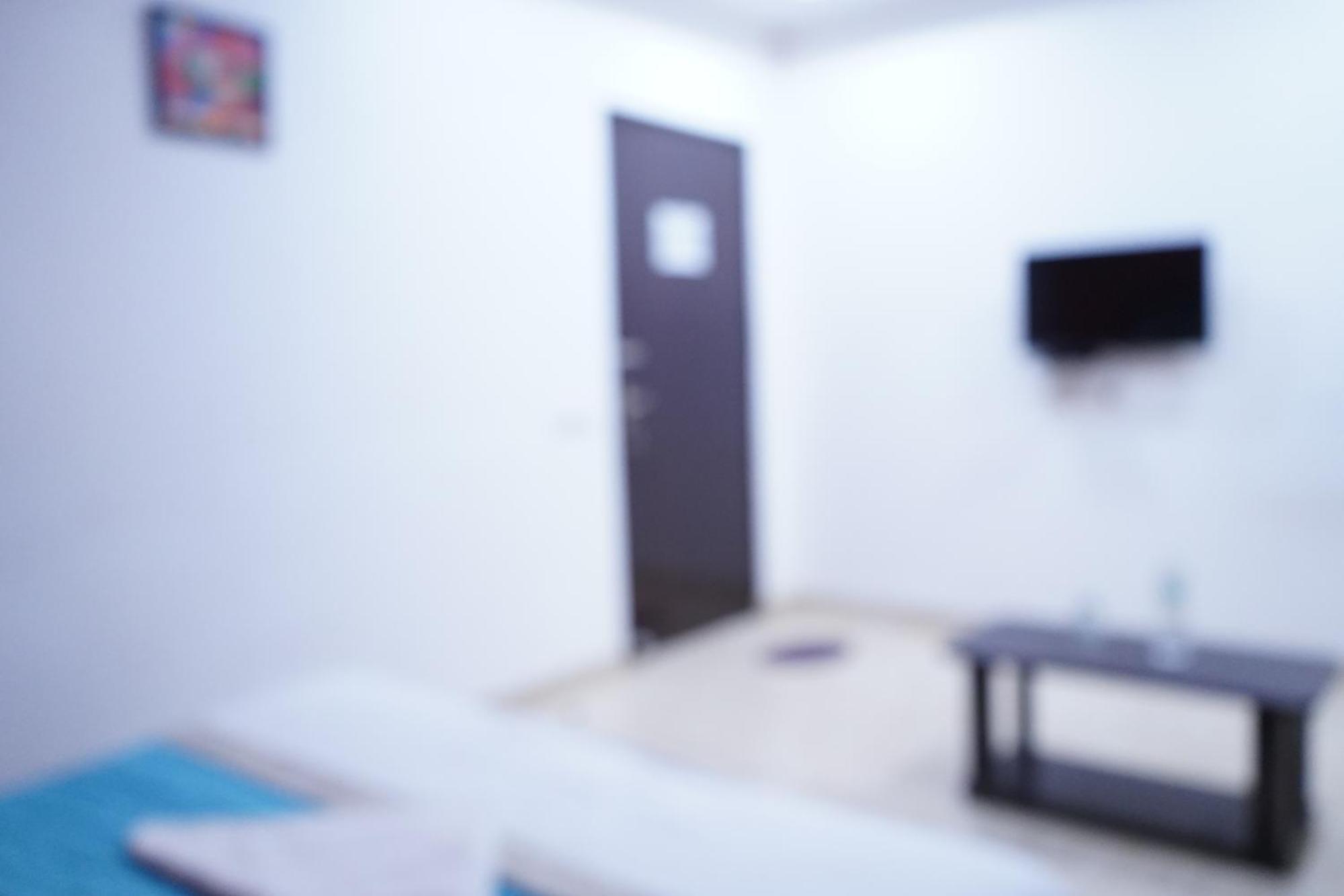 Blisbourn - Lajpat Nagar Hotel 3*