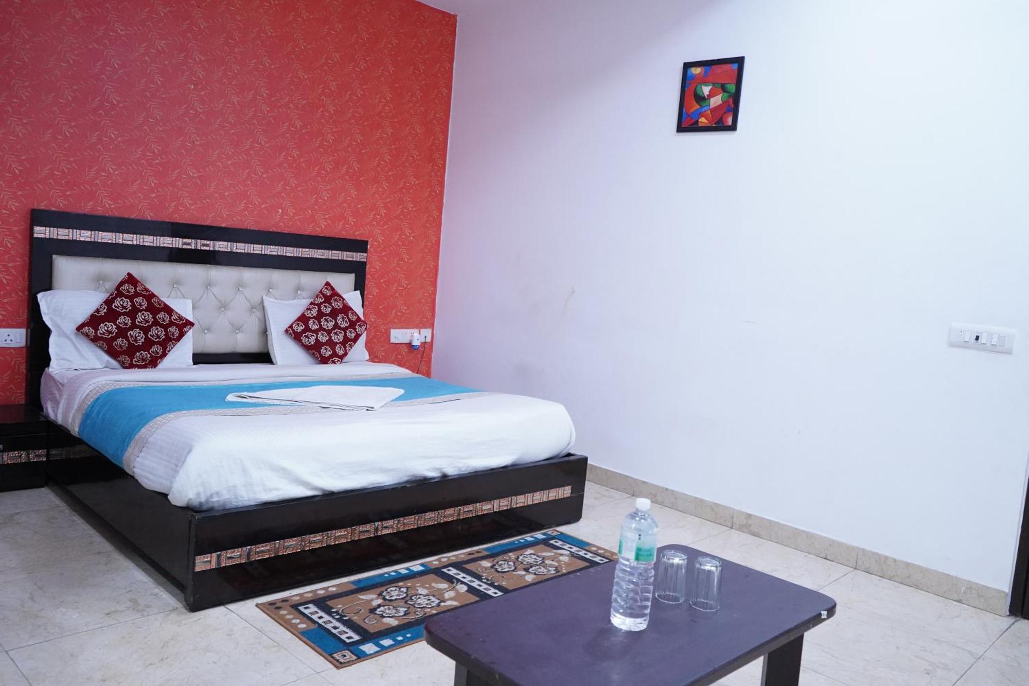 Hotel Blisbourn - Lajpat Nagar