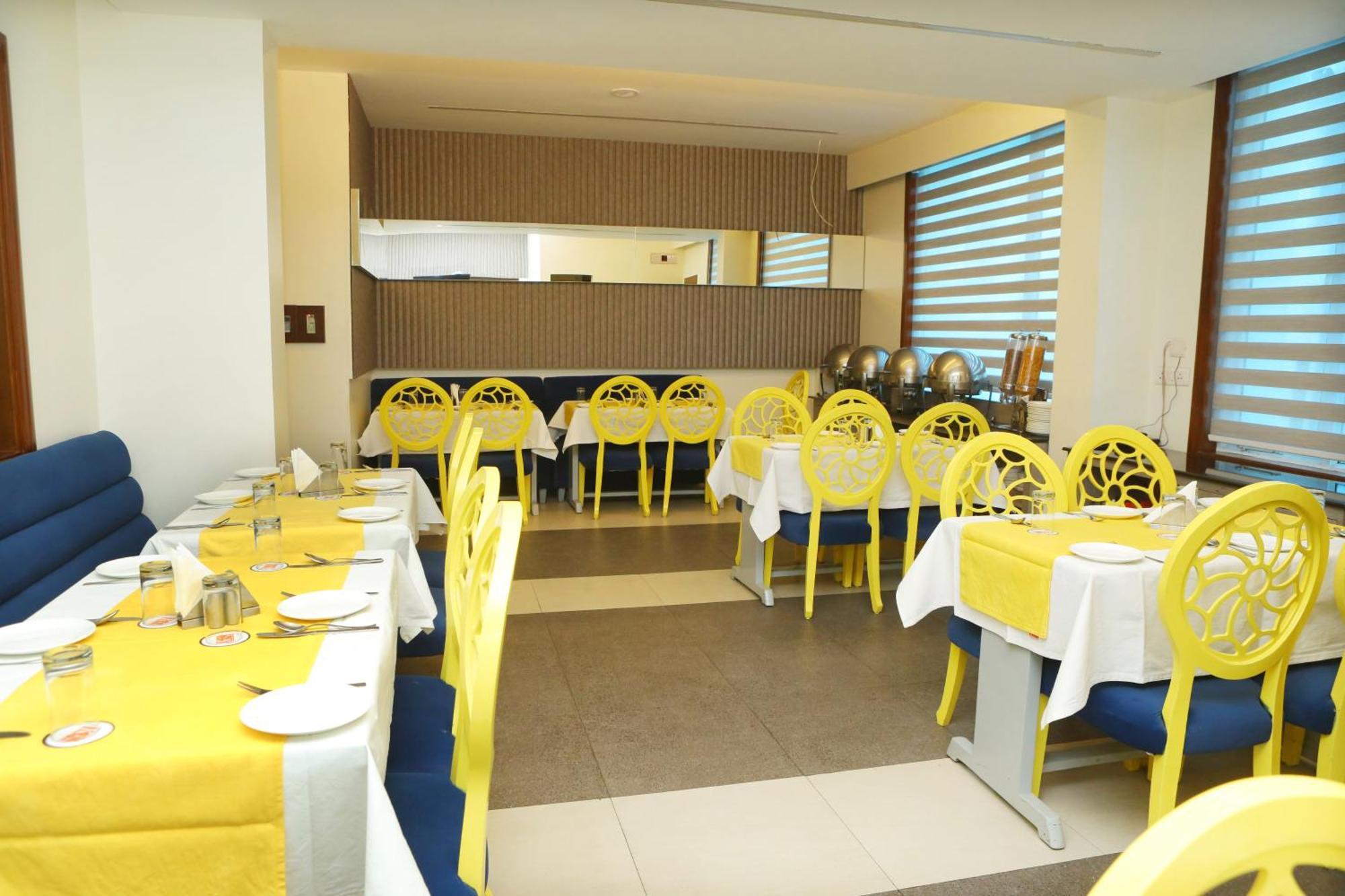 Karon - Lajpat Nagar 3*