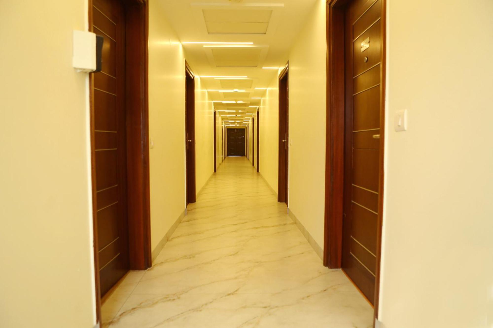 Karon - Lajpat Nagar Hotel 3*