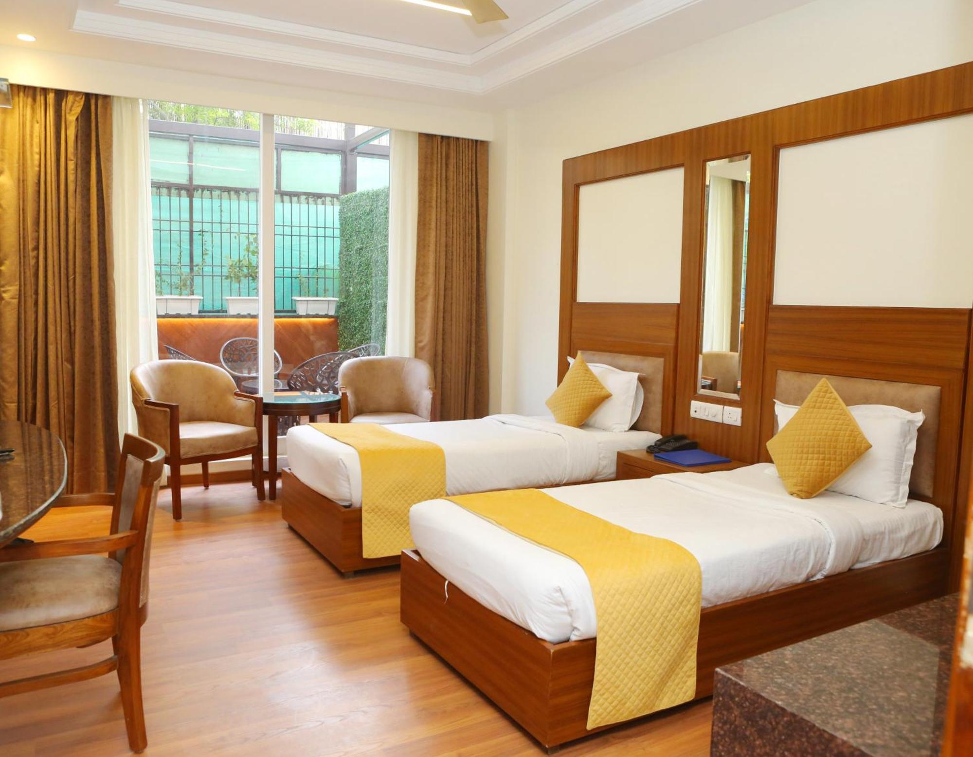 Hotel Karon - Lajpat Nagar New Delhi