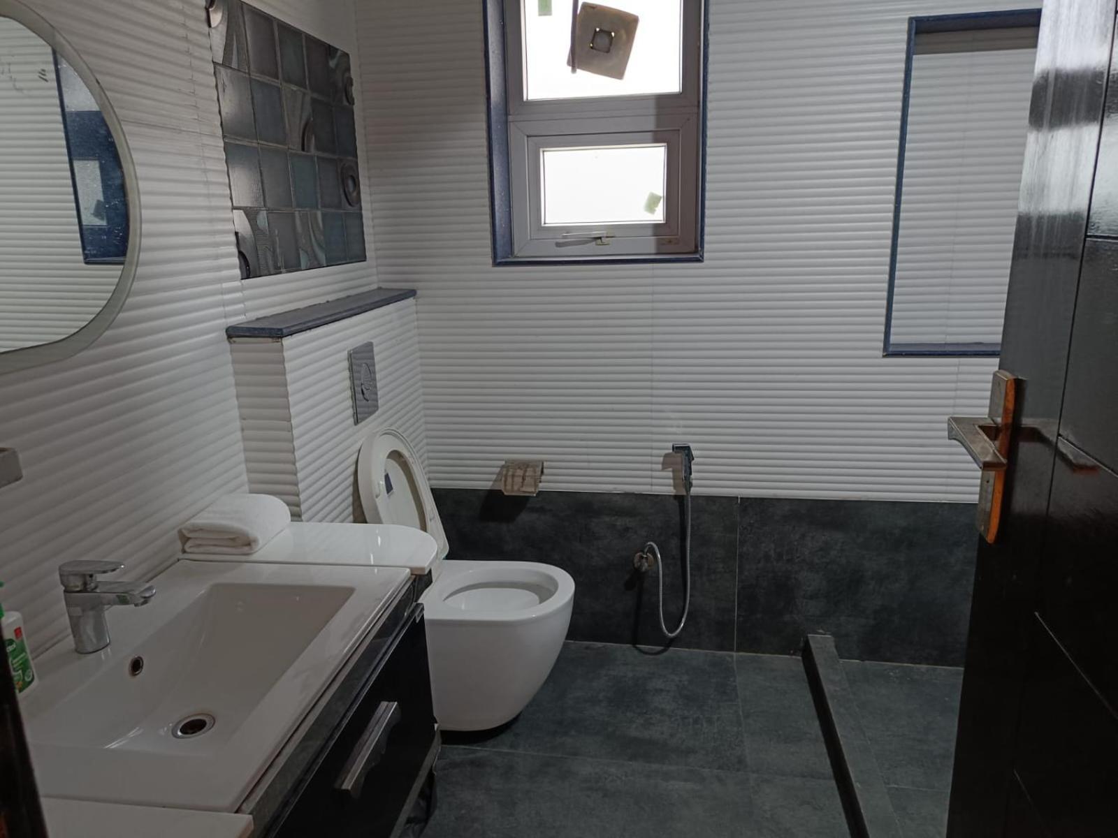 Gk Residency Kailash Colony New Delhi