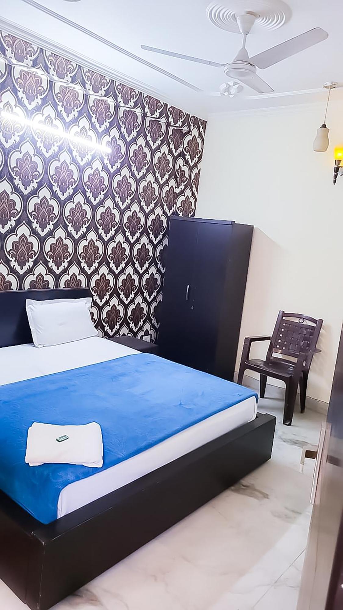 Bed & Breakfast Jagannath By Roomshal