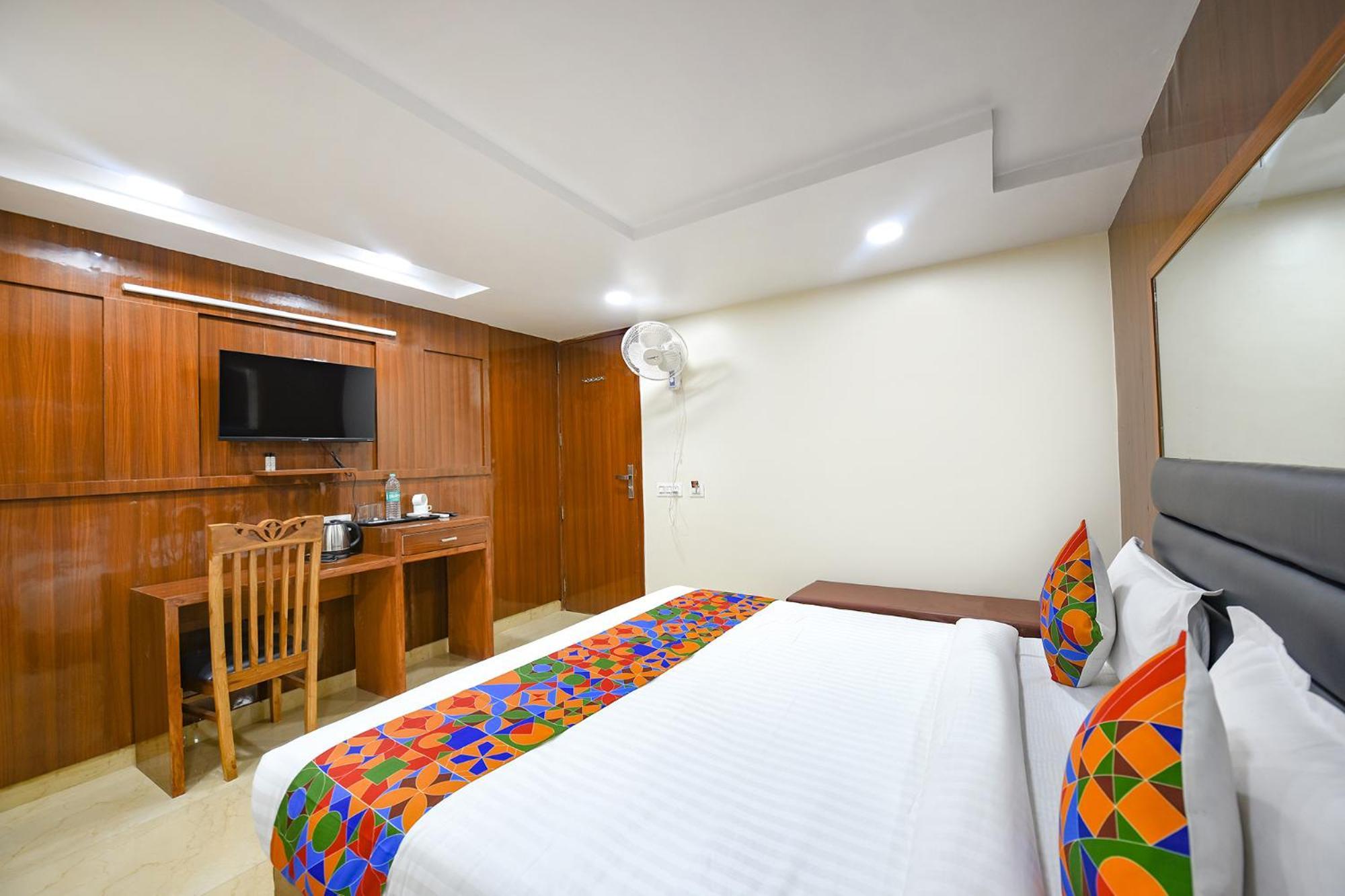 Fabhotel Mona International Hotel 3*