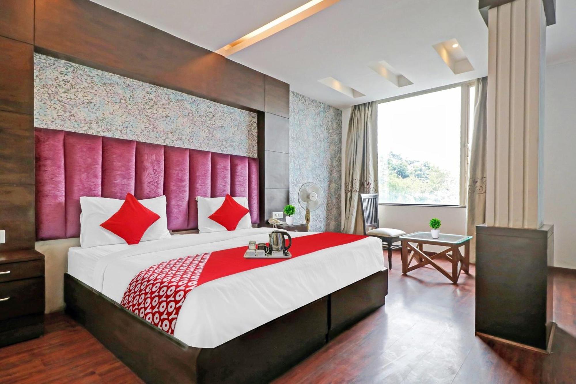 O Grand Luxury Hotel 3*