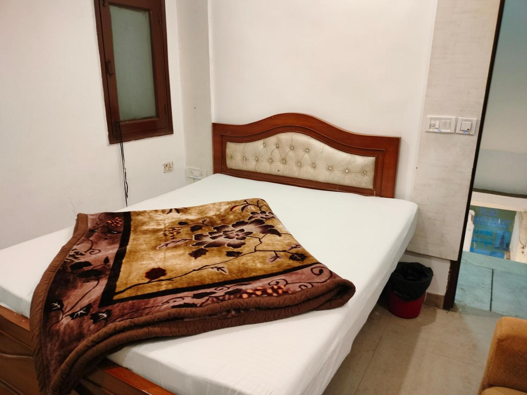 Geetanjali Guest house