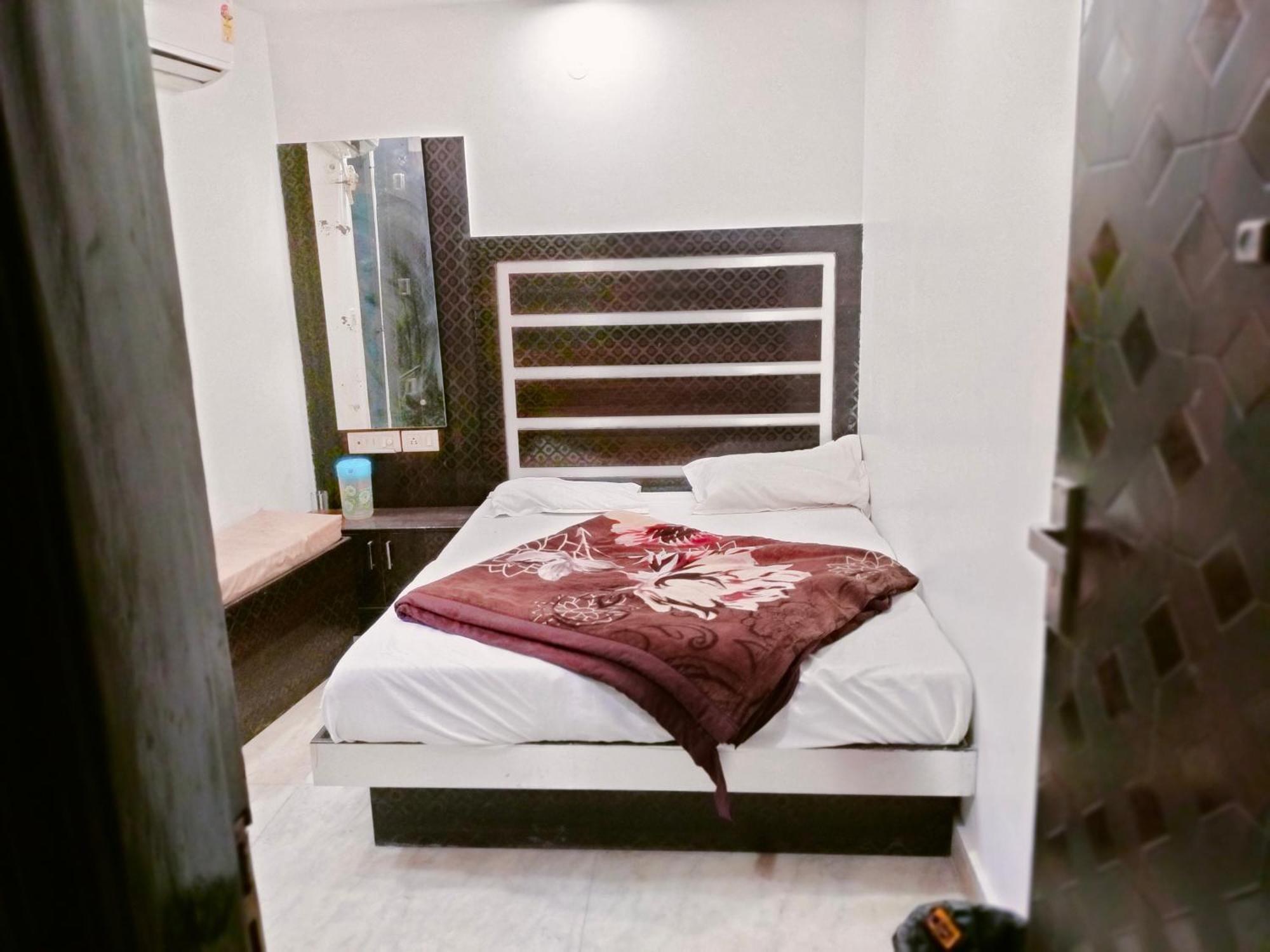 Guest house Geetanjali