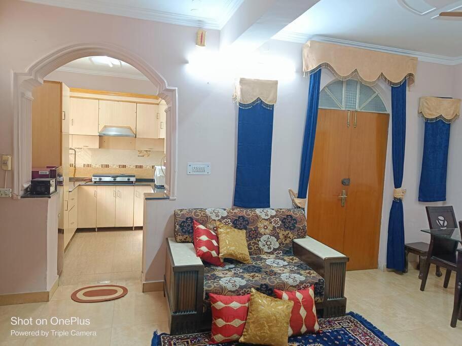 Bnbbuddy 2 Bedroom Anugraha, Dwarka Apartment *