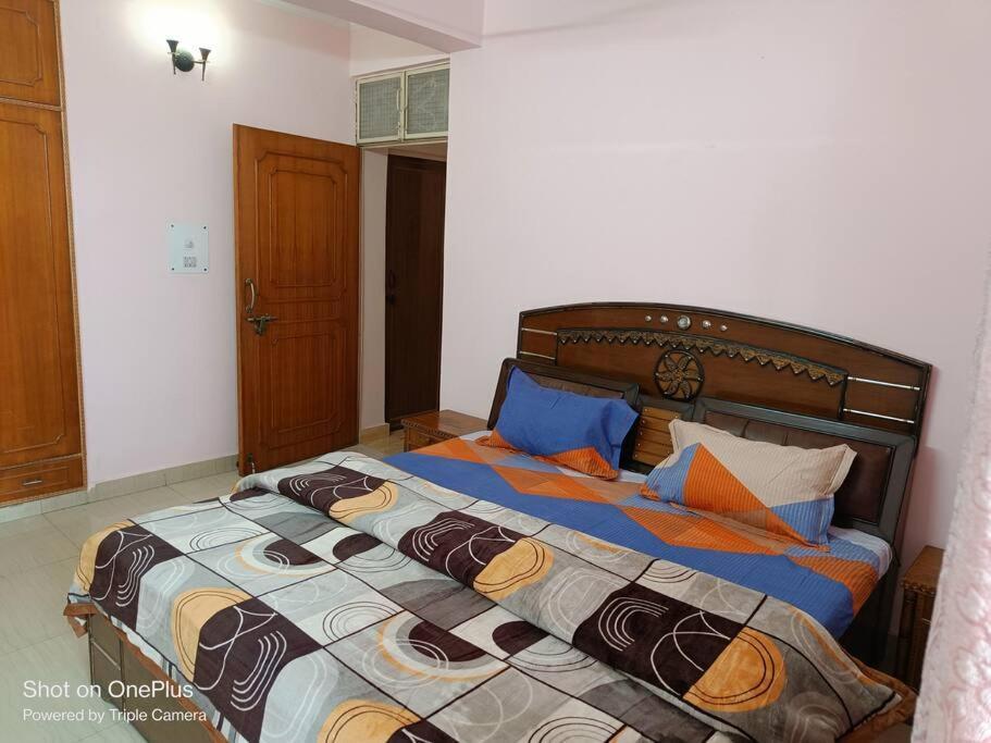 Bnbbuddy 2 Bedroom Anugraha, Dwarka New Delhi