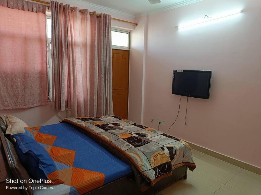 Bnbbuddy 2 Bedroom Anugraha, Dwarka New Delhi
