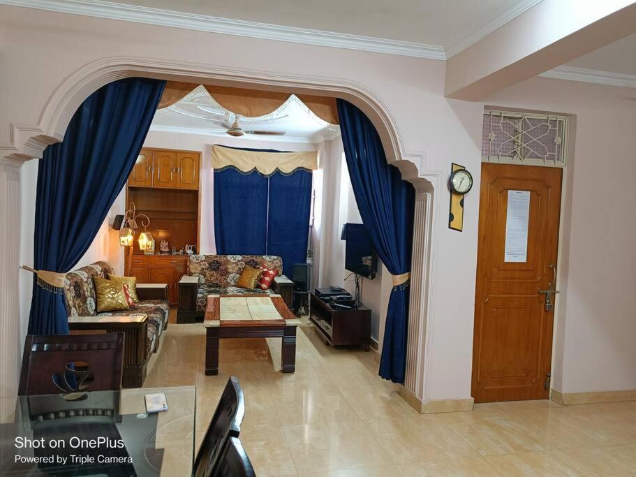 Bnbbuddy 2 Bedroom Anugraha, Dwarka New Delhi