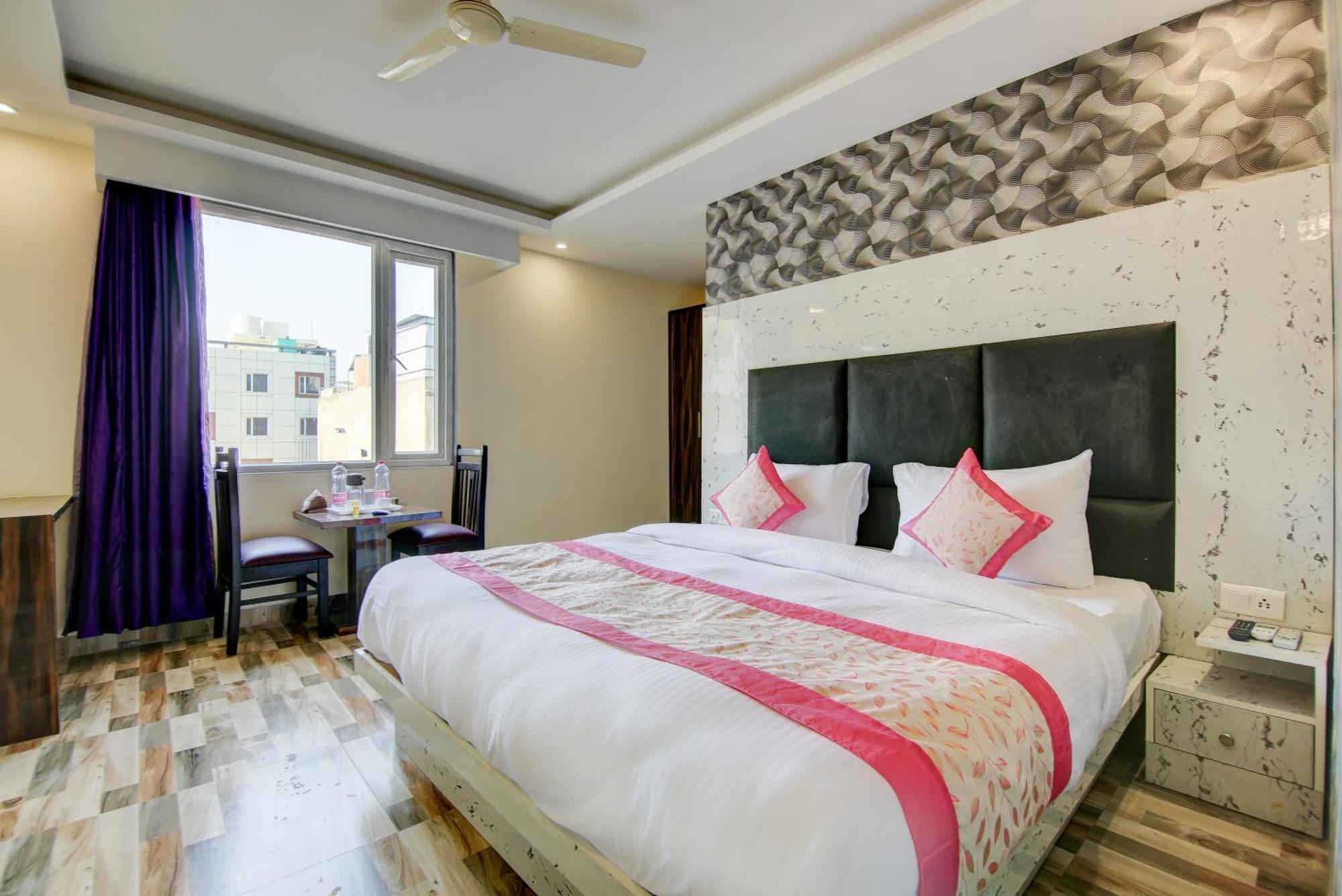 Smart Plaza Hotel New Delhi