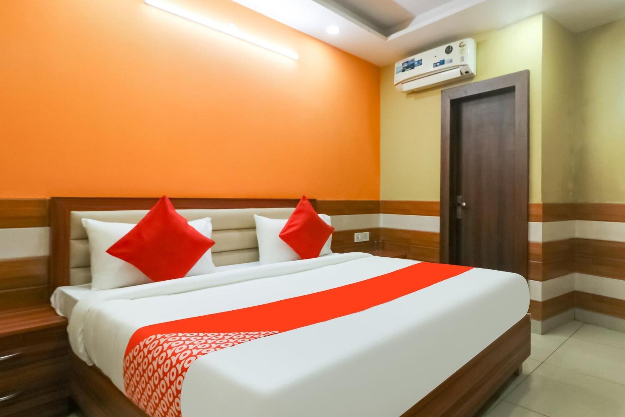 Hotel O Mayur Plaza Delhi (National Capital Territory of India)