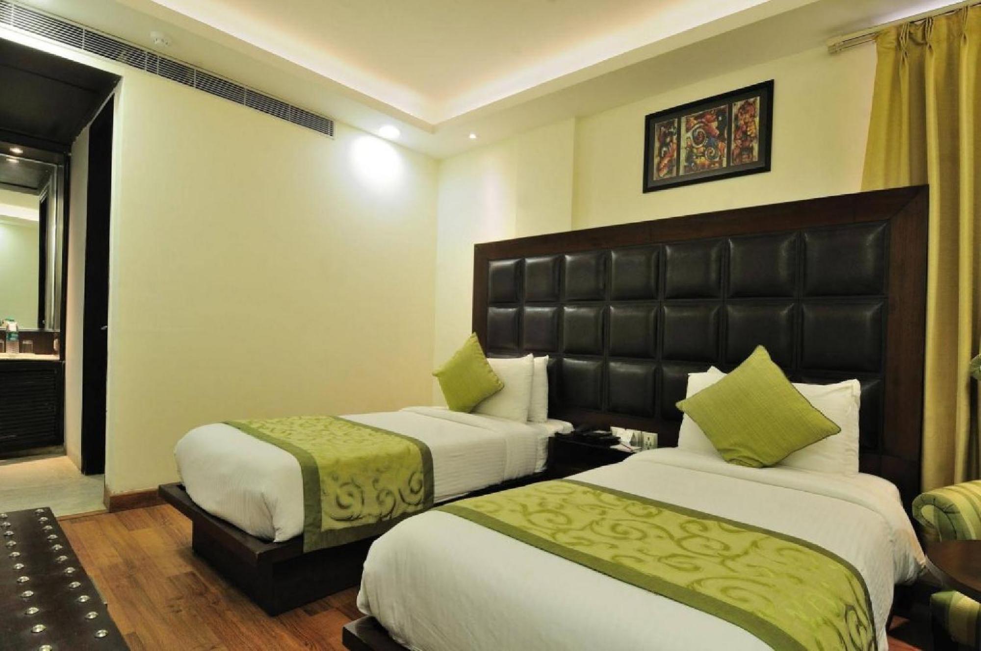 Smart Hotel New Delhi