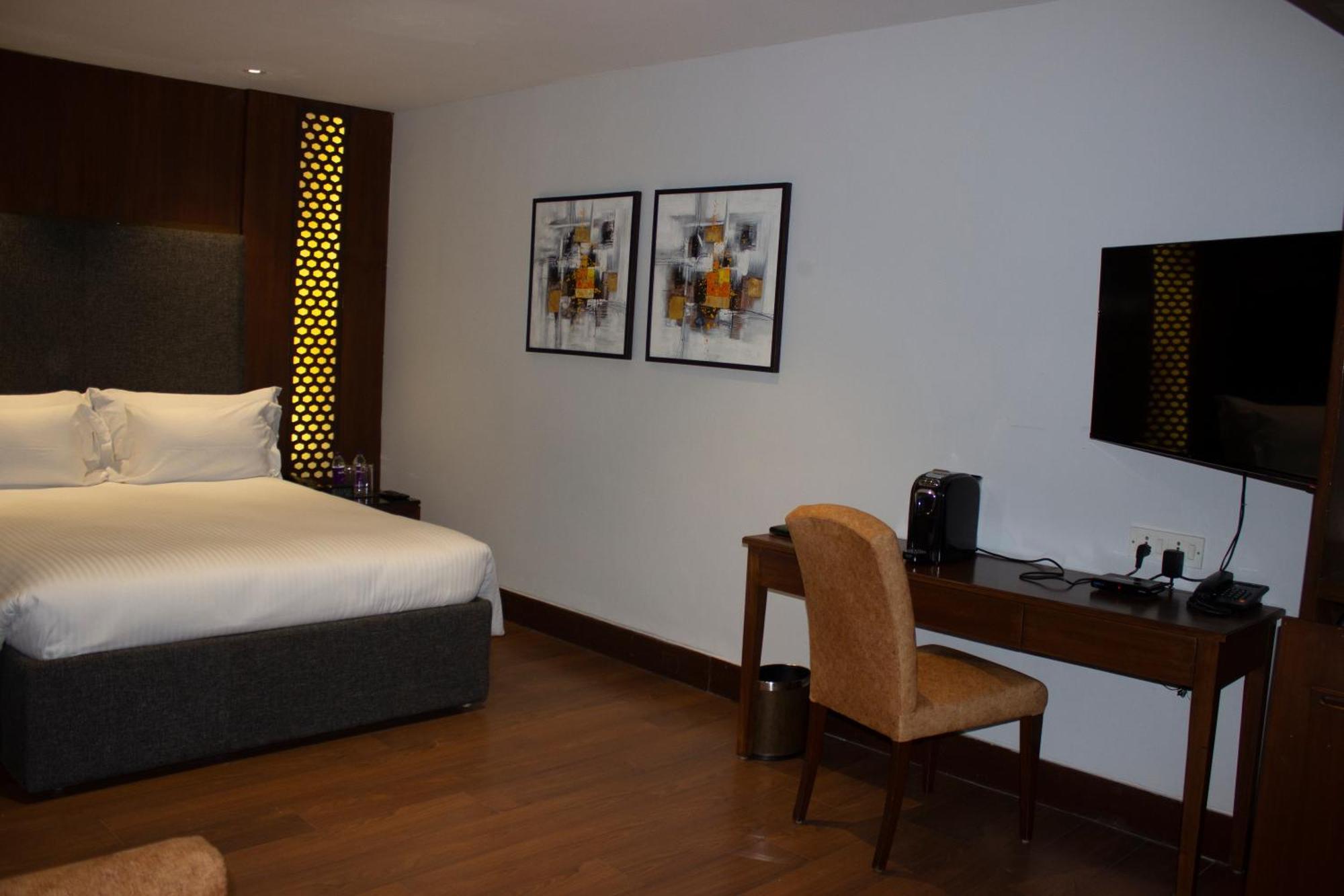 The Manor - 3* New Delhi