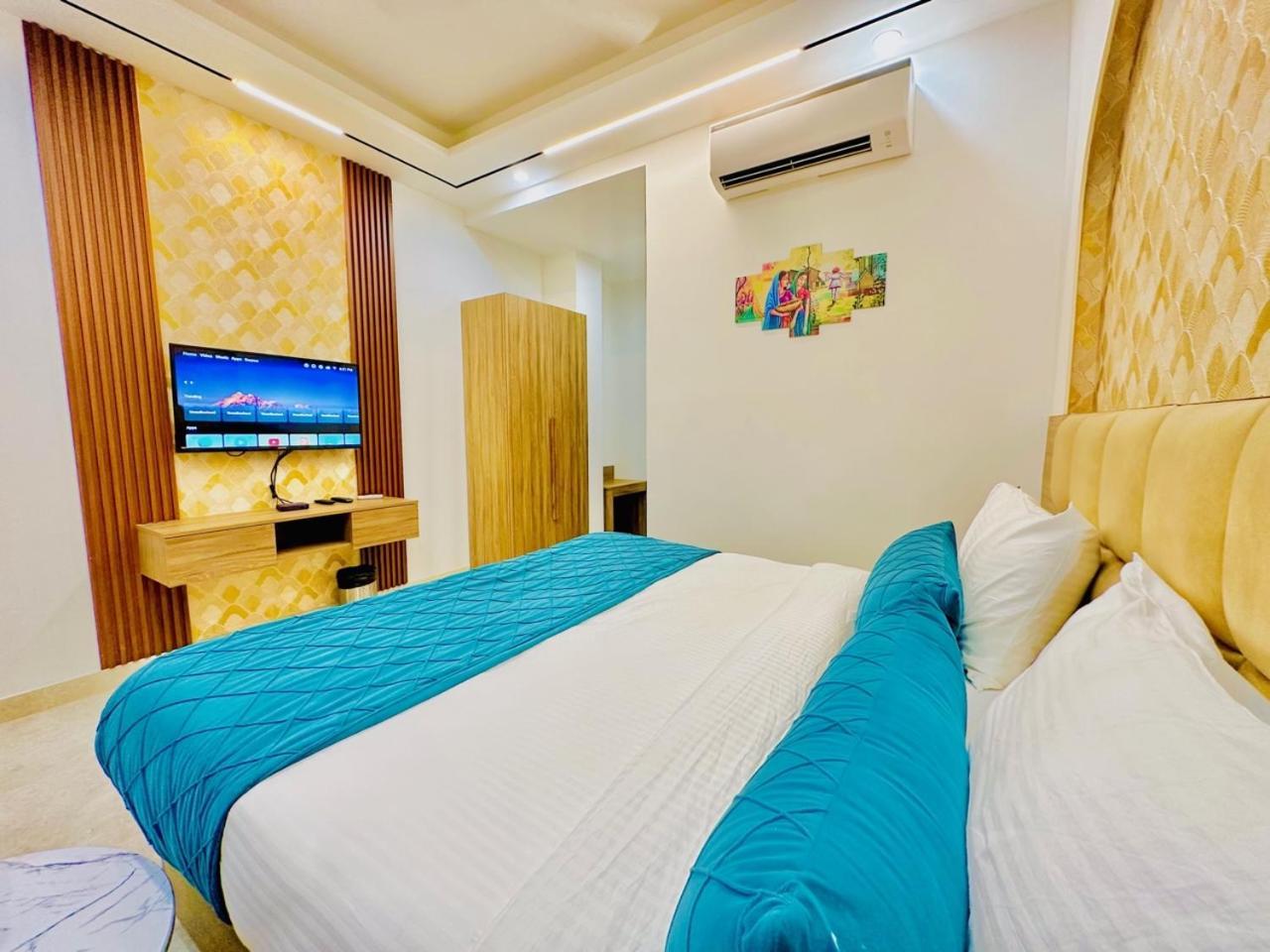 Hsp Plaza New Delhi