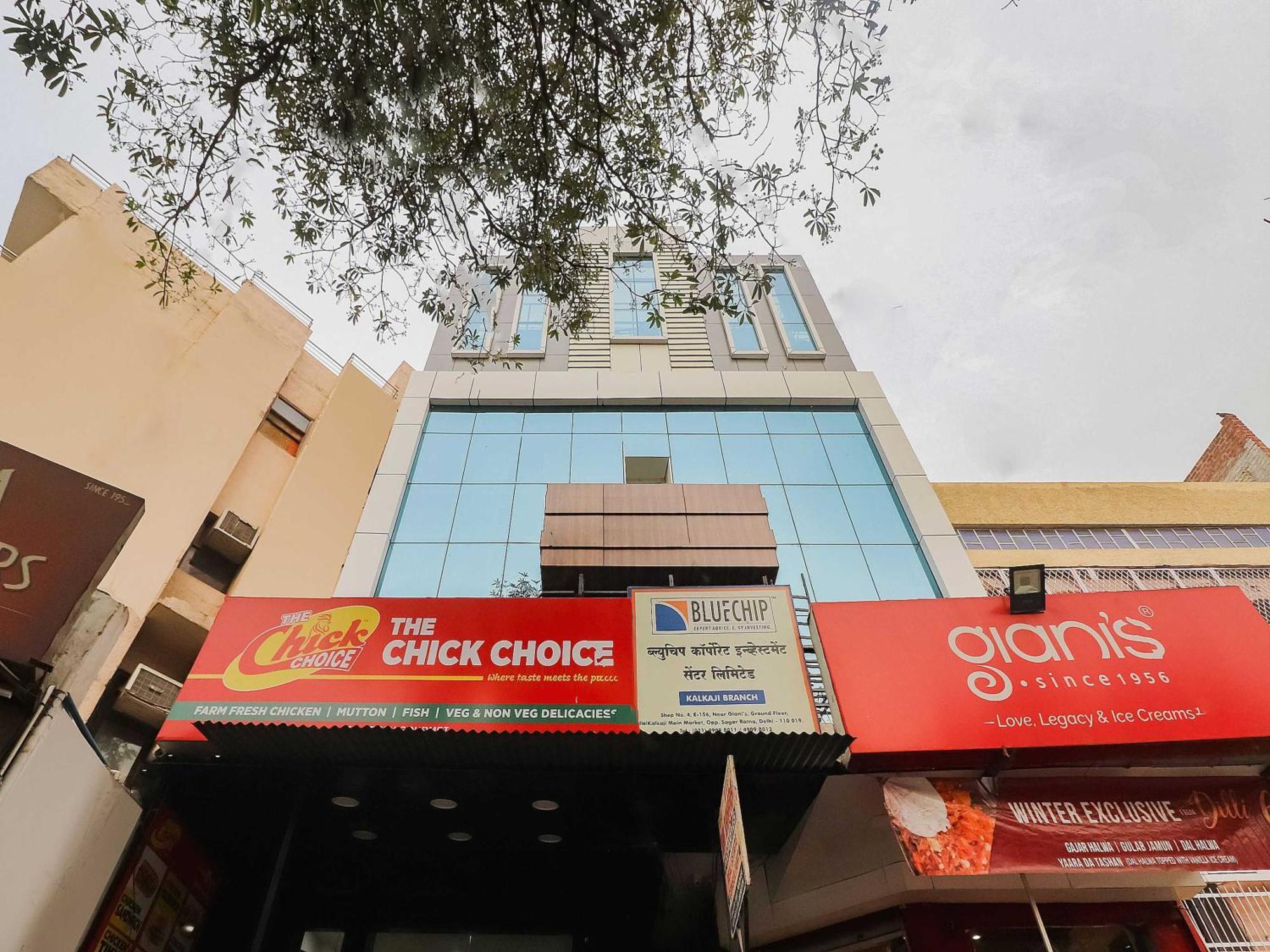 Oyo Flagship The Heights 3* New Delhi