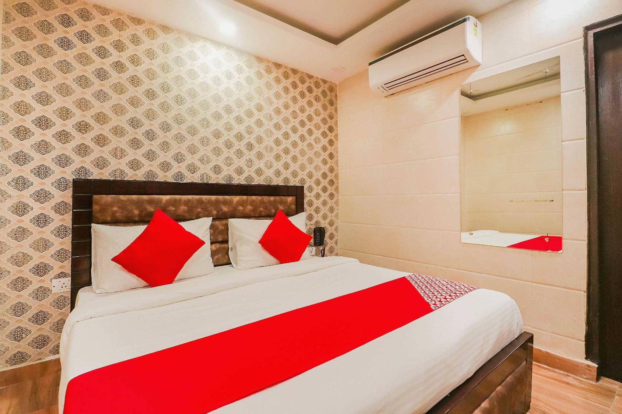 Oyo Flagship The Heights Hotel 3*