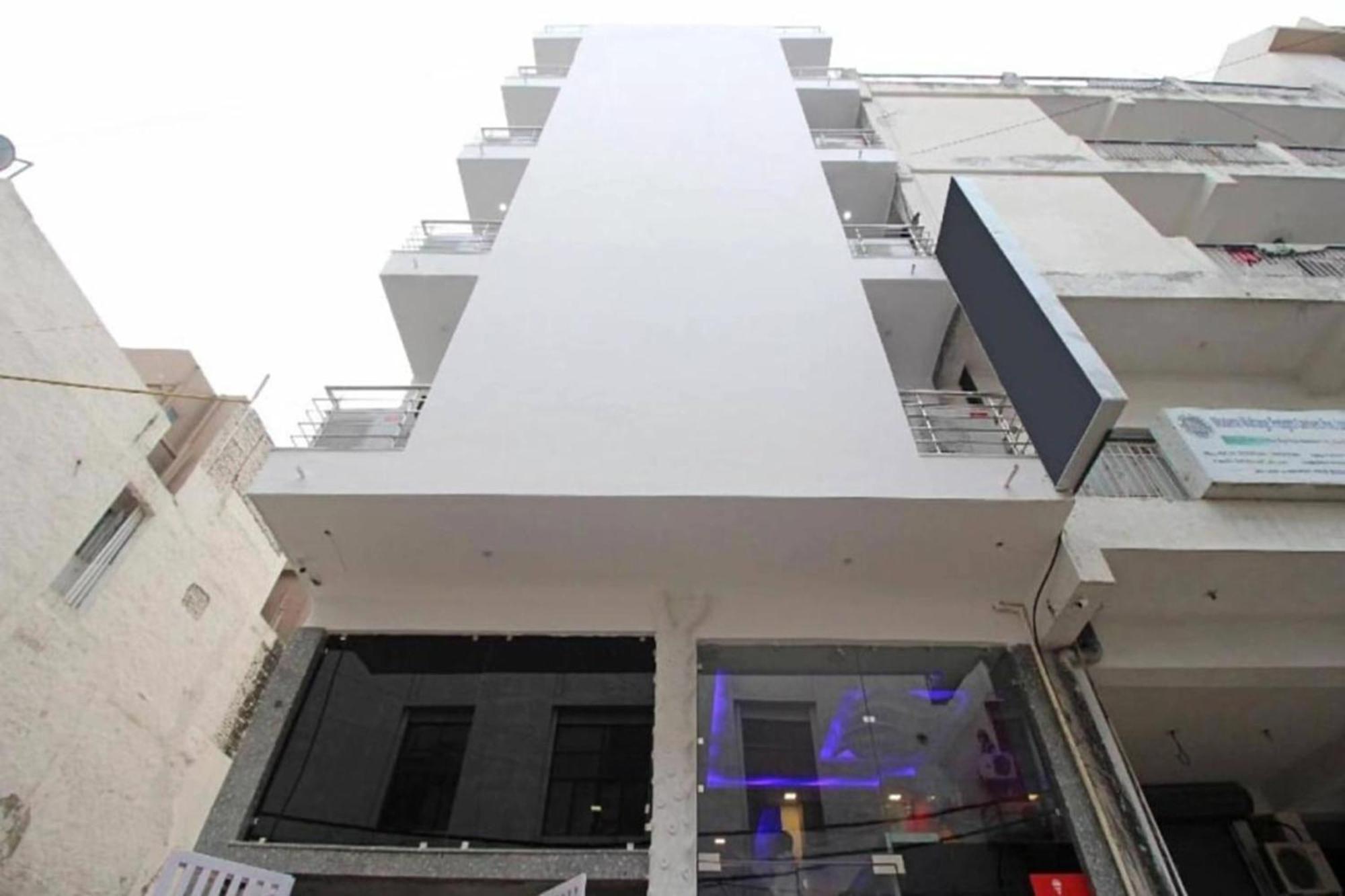 Airport Tourist Palace Hotel