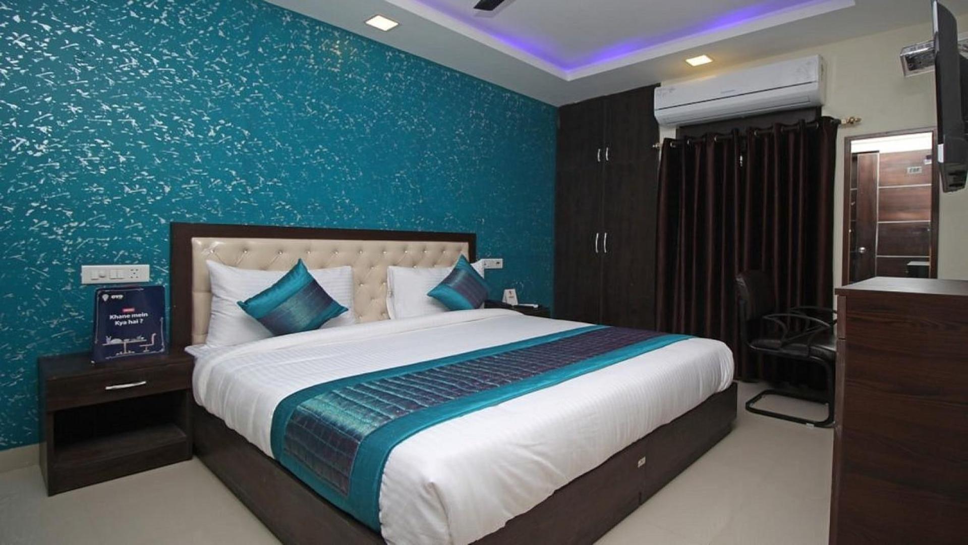 Hotel Airport Tourist Palace 3*