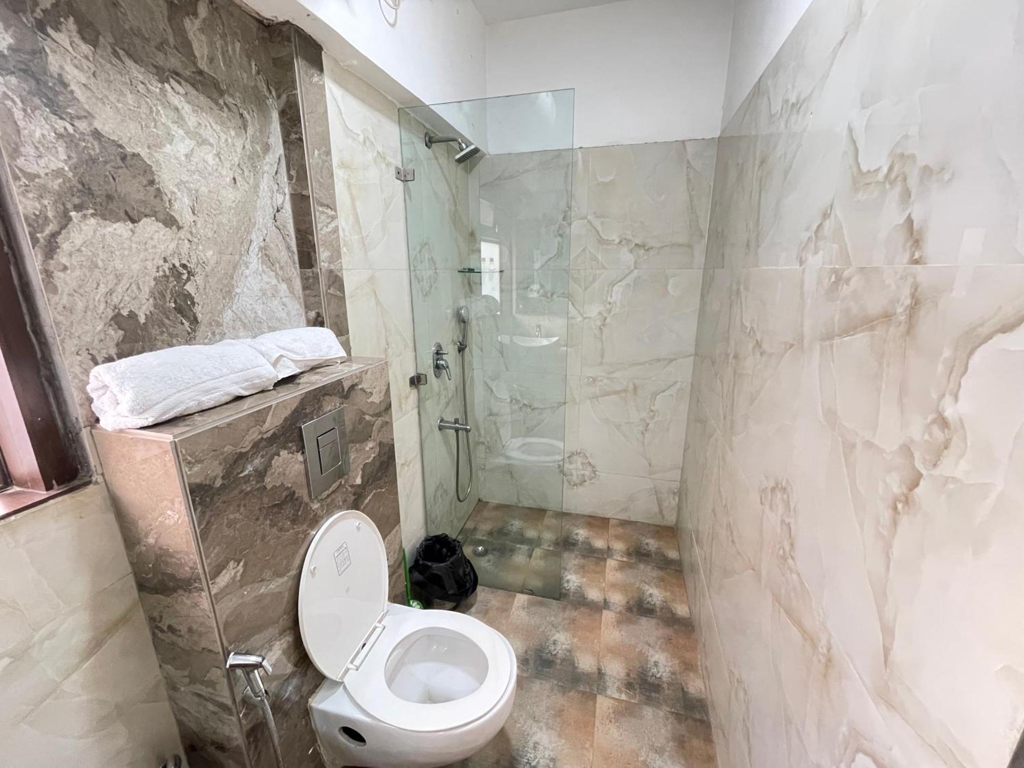 Avanti Tenantry-luxurious Service Apartment