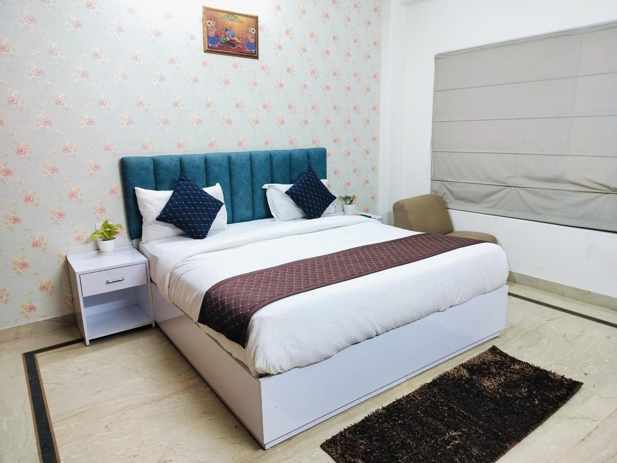 Hotel Soft Petal Residency Near Delhi International Airport