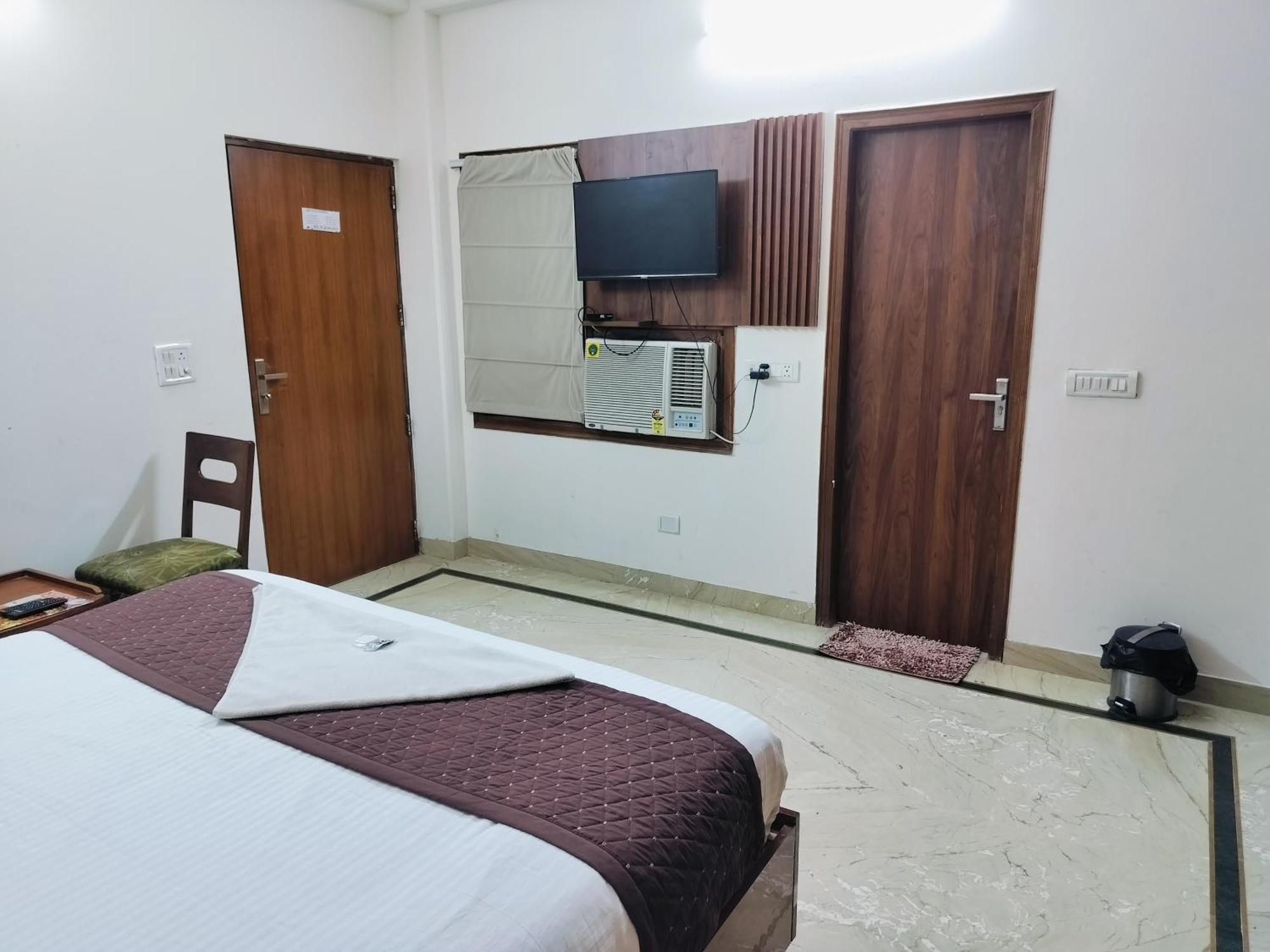 Soft Petal Residency Near Delhi International Airport