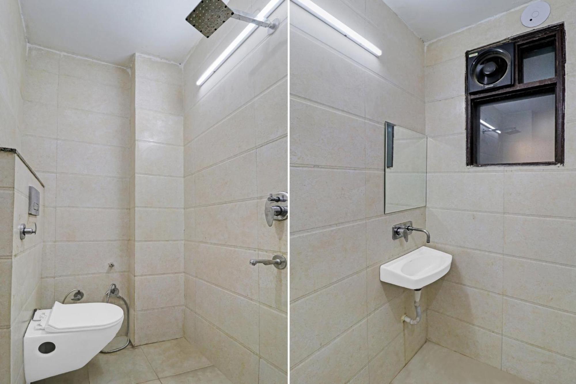 Oyo 90274 Hotel Knight Inn 3* New Delhi
