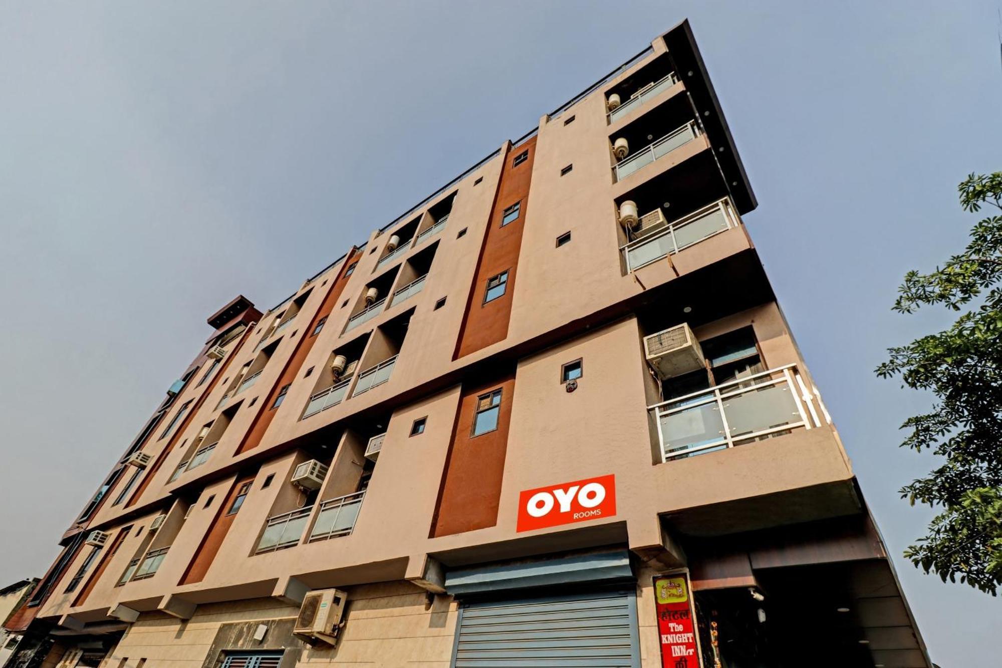 Oyo 90274 Hotel Knight Inn New Delhi