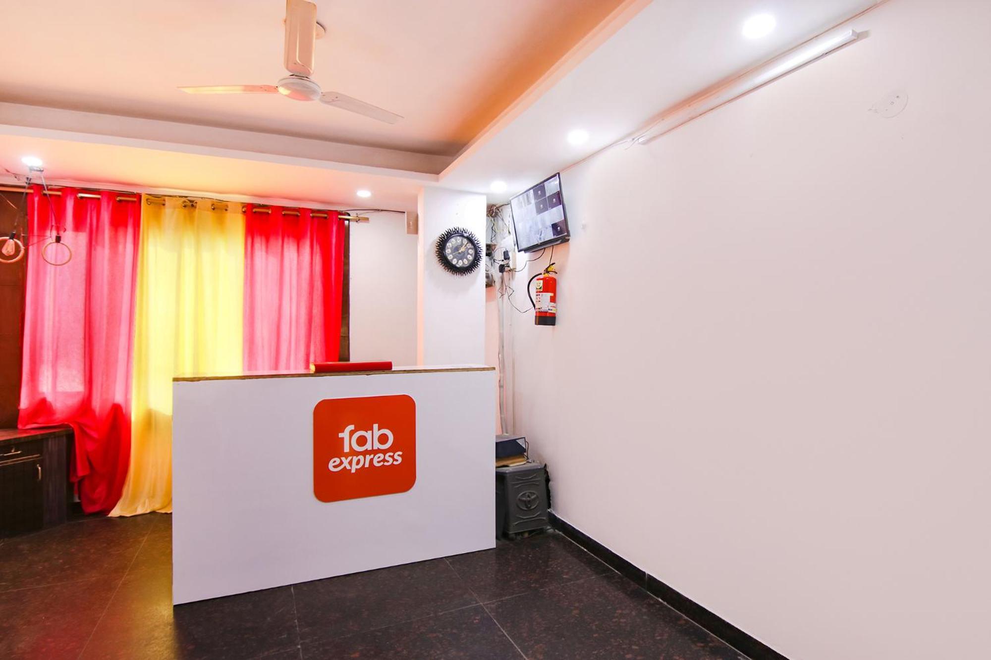 Guest house Fabexpress The Premium 3*