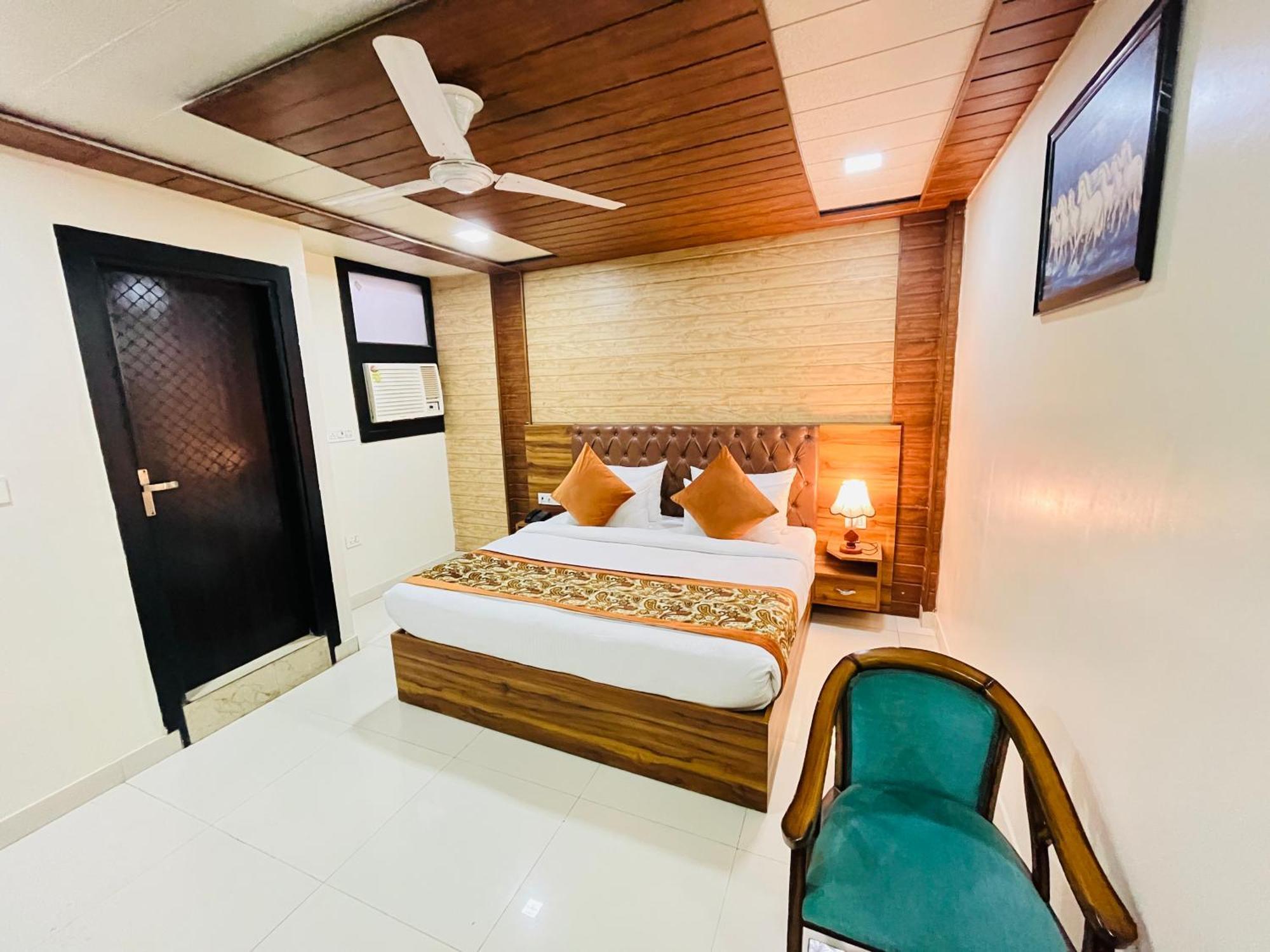Hotel Airport Nysha Palace New Delhi