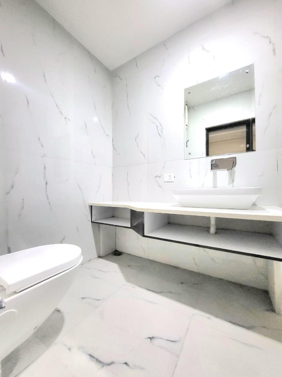 Qubic By Igi Airport Hotel 3*