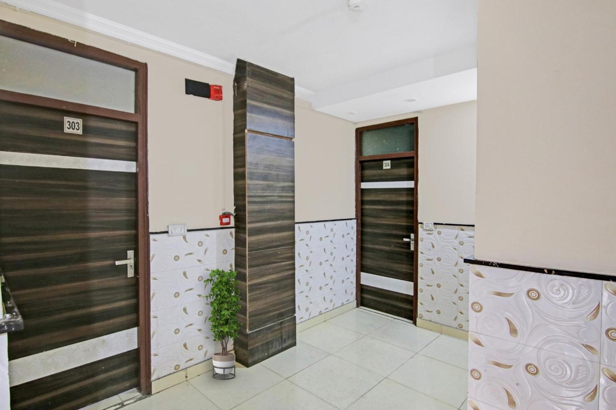 O Arjun Dx. Hotel