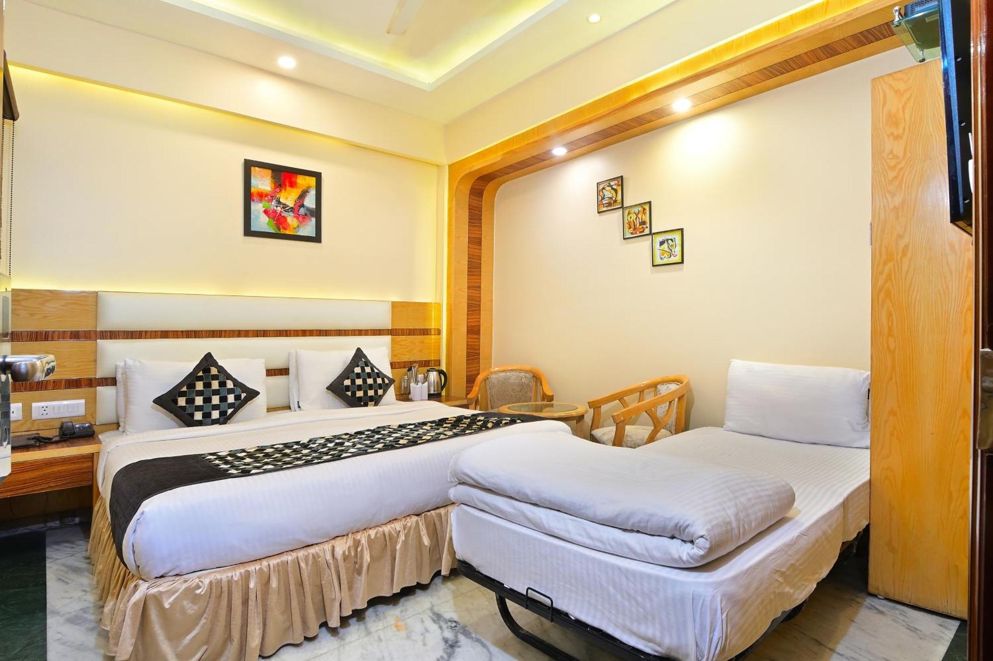 Hari Piorko Grand - 2 Min From New Railway Station Delhi (National Capital Territory of India)