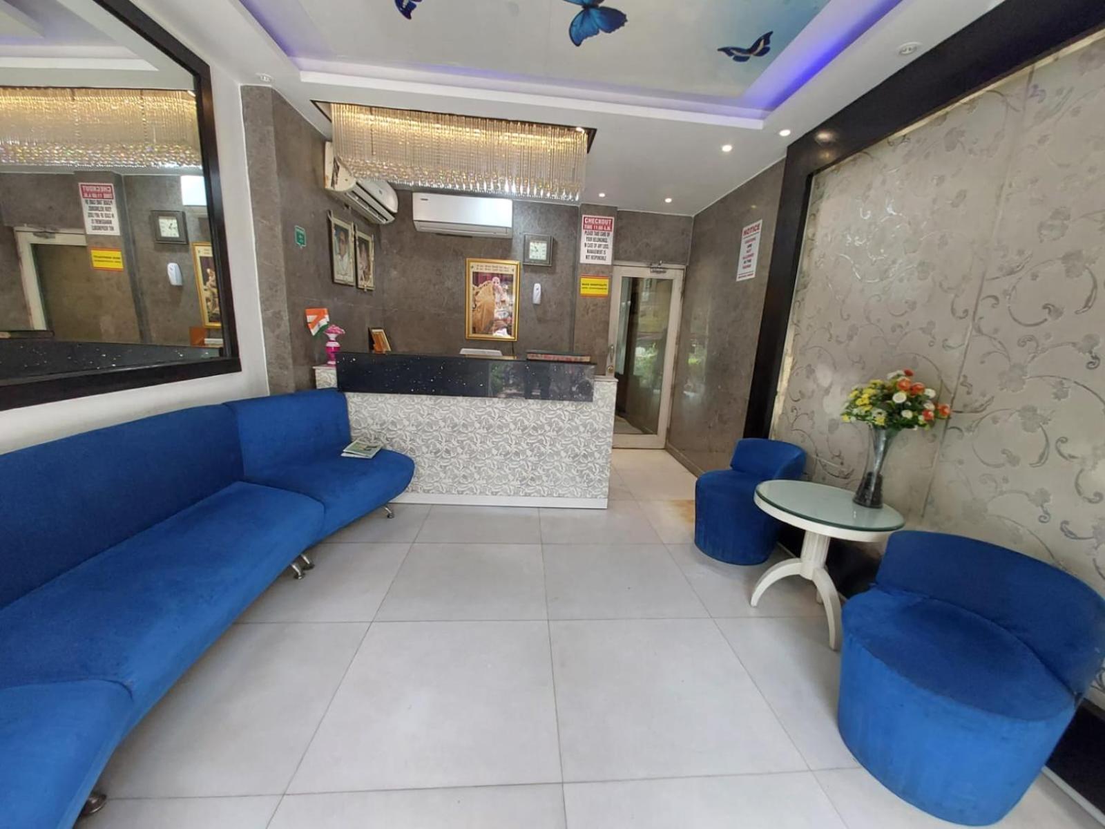 Hotel Shanti Palace