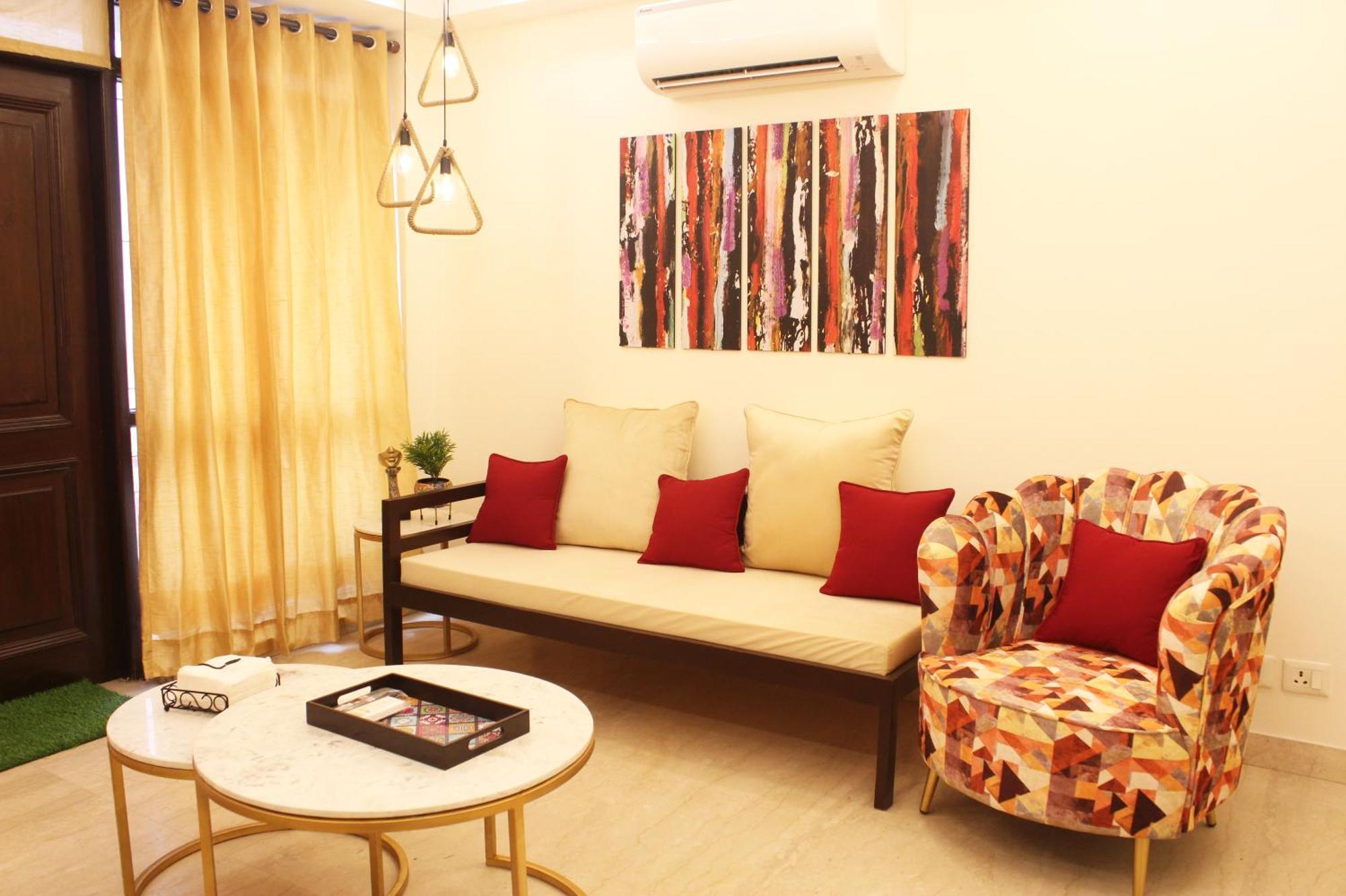 Luxurious Jacuzzi Hot Tub 1bhk With Tub 11 * New Delhi