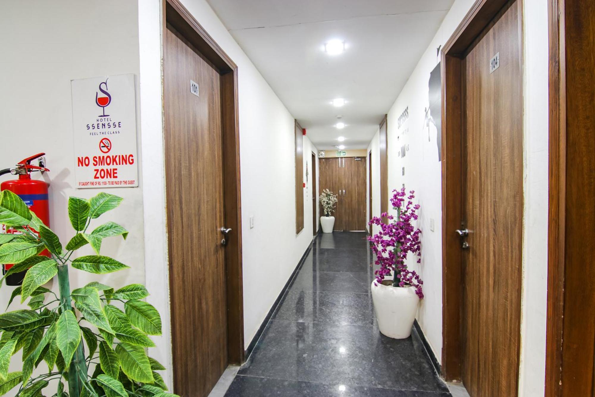 Hotel Fabhotel Ssensse New Delhi