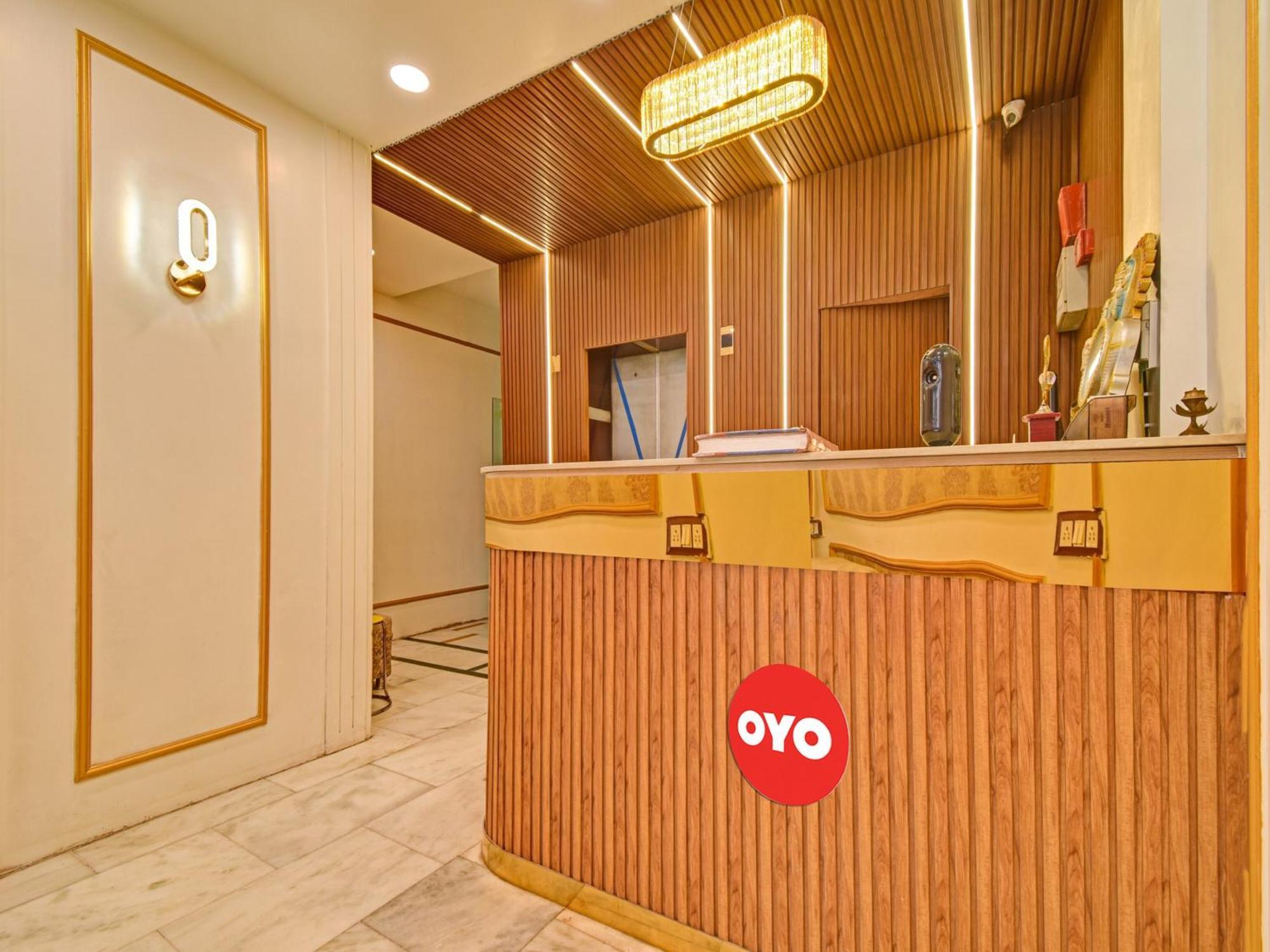 O 81340 Maanavi Hotel New Delhi
